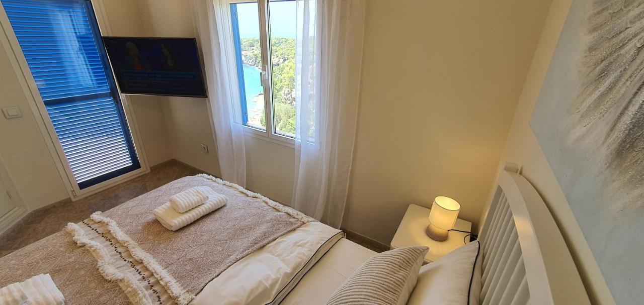 * Casa Del Diamante - Meer- Und Buchtblick Villa * Cala Pi  Exterior foto